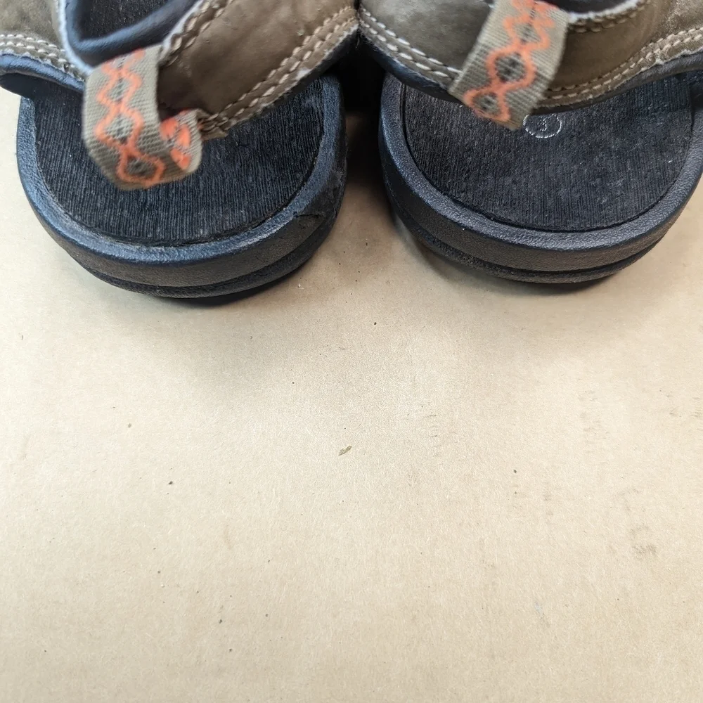 Ozark Trail men's sz 9 water hiking sandals